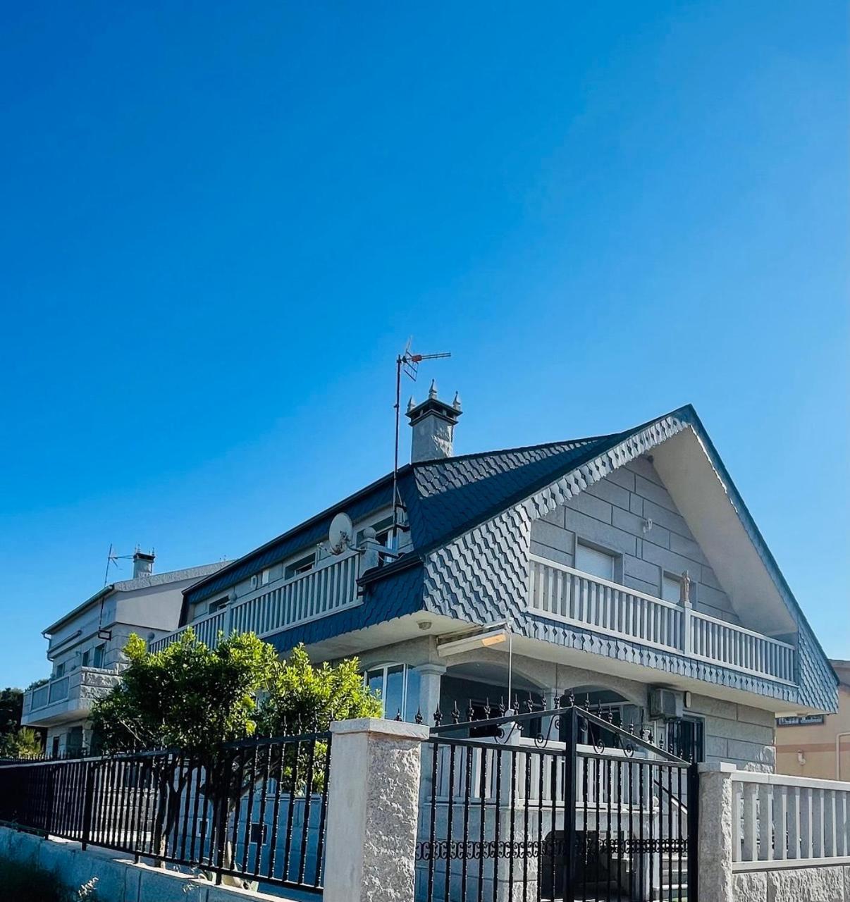 Apartamentos Oasis De Calma ロス・アルカサレス エクステリア 写真